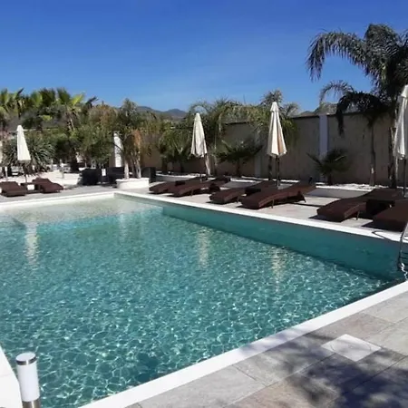 Villa Sicilia *